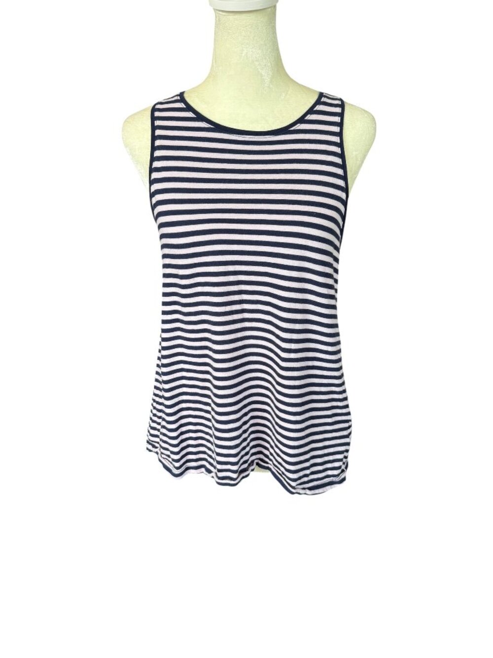 Everywear lavender and blue striped pullover tank top women's size Small Petite